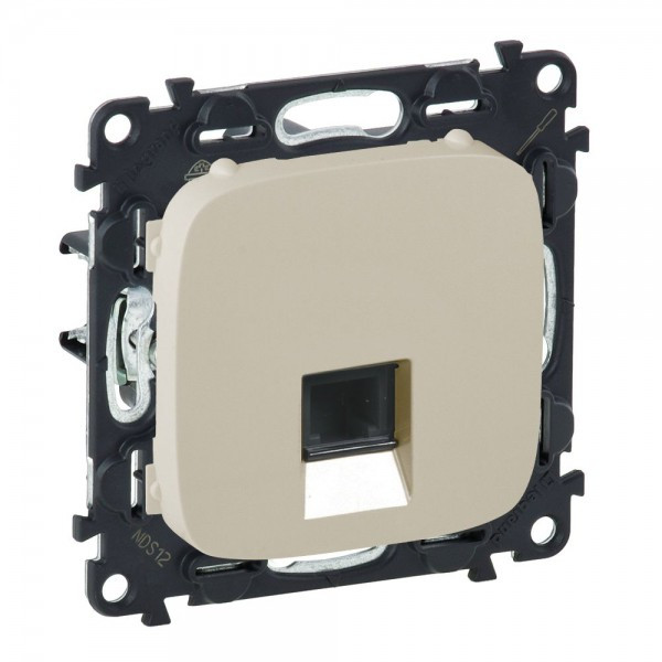 Розетка RJ-45 Legrand Valena Allure одиночная, cat. 5e, до 100 Мб/с, слоновая кость 753840