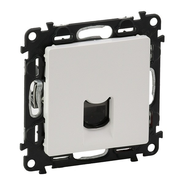 Розетка RJ-45 Legrand Valena Life одиночная, cat. 5e, до 100 Мб/с, белая 753440