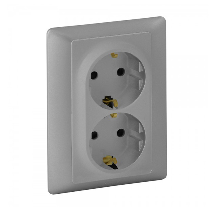 Розетка двойная Legrand Valena Life 2x2K+3 со шторками, алюминий 753031+754952+754241