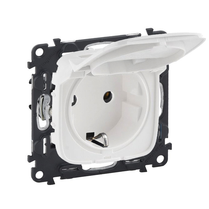 Розетка силовая Legrand Valena Allure 2K+3 с крышкой, белая 753021+754845