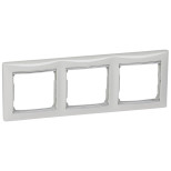 Рамка Legrand Valena Classic на 3 поста, белый/серебряный штрих 770493
