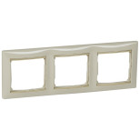 Рамка Legrand Valena Classic на 3 поста, слоновая кость/золотой штрих 774153