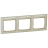 Рамка Legrand Valena Classic на 3 поста, слоновая кость/золотой штрих 774153