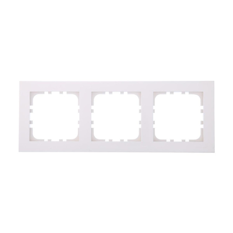 Рамка LK Studio 3-постовая (белый) LK80 844304-1