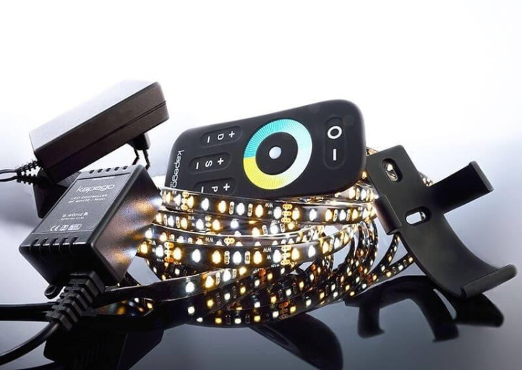 Лента светодиодная Deko-Light RF 3528-300-2700-6500K-2,5m 846010 Лента светодиодная Deko-Light RF 3528-300-2700-6500K-2,5m 846010